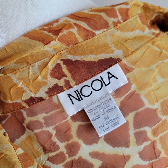 VTG Nicola Sheer Giraffe Print Blouse - Picture 12 of 12